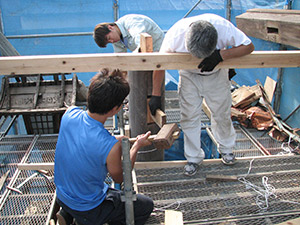 �i1�j�S���