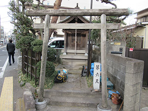 �i3�j�����������