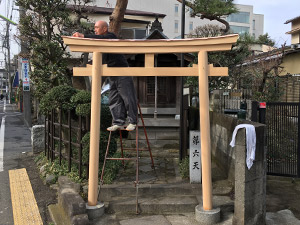 �i8�j���}�؎�t��