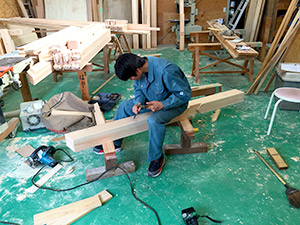 �i3�j���݉��H