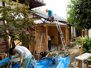 �i8�j����������