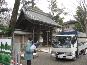 �i1�j����|��