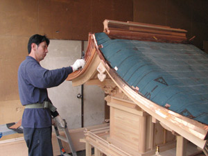 �i7�j���H����