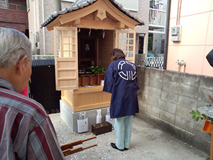 �i3�j�v�H�� 1