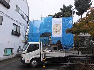 �i9�j����|��